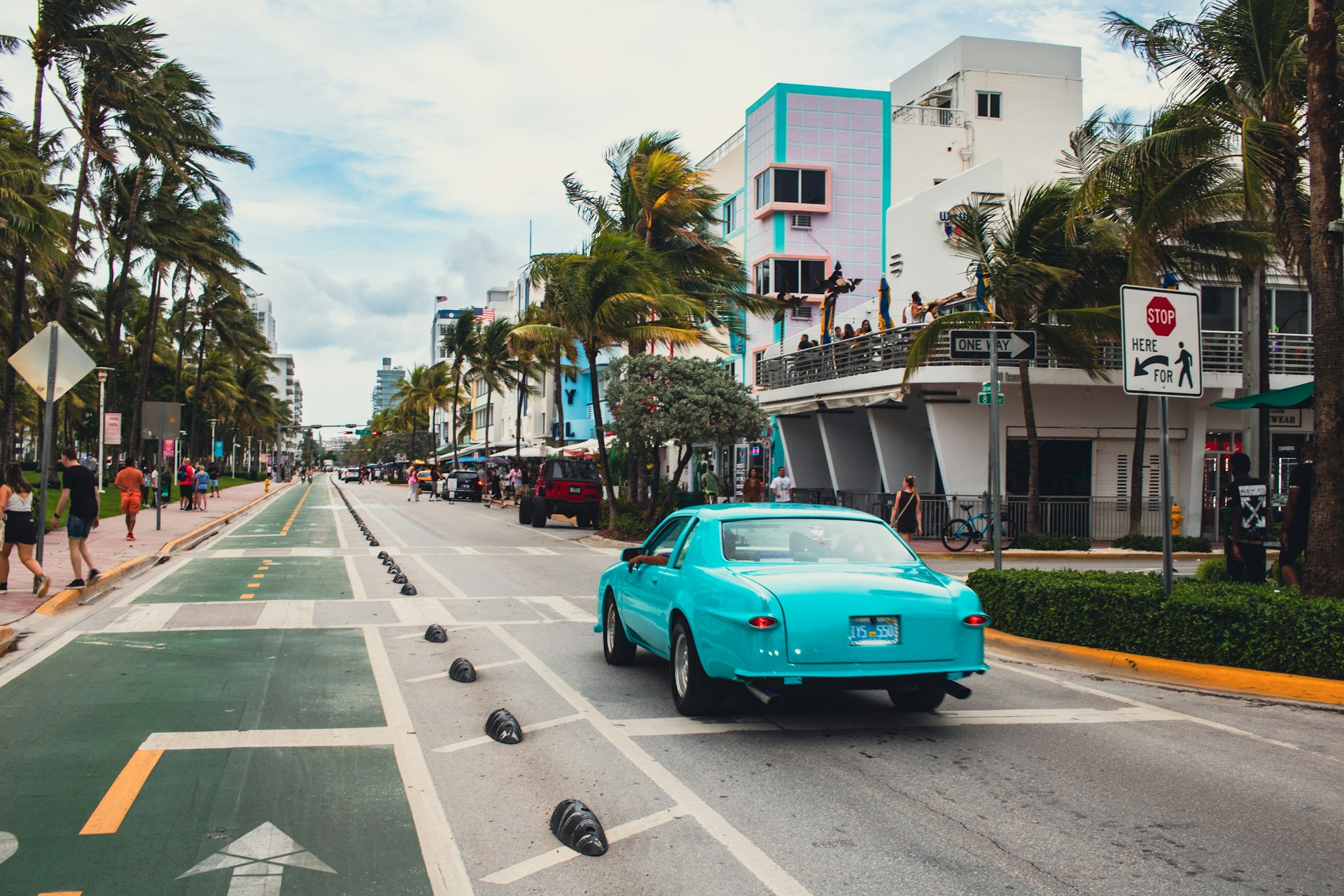 InDrive cresce no Brasil com viagens até 20% mais baratas que Uber e 99